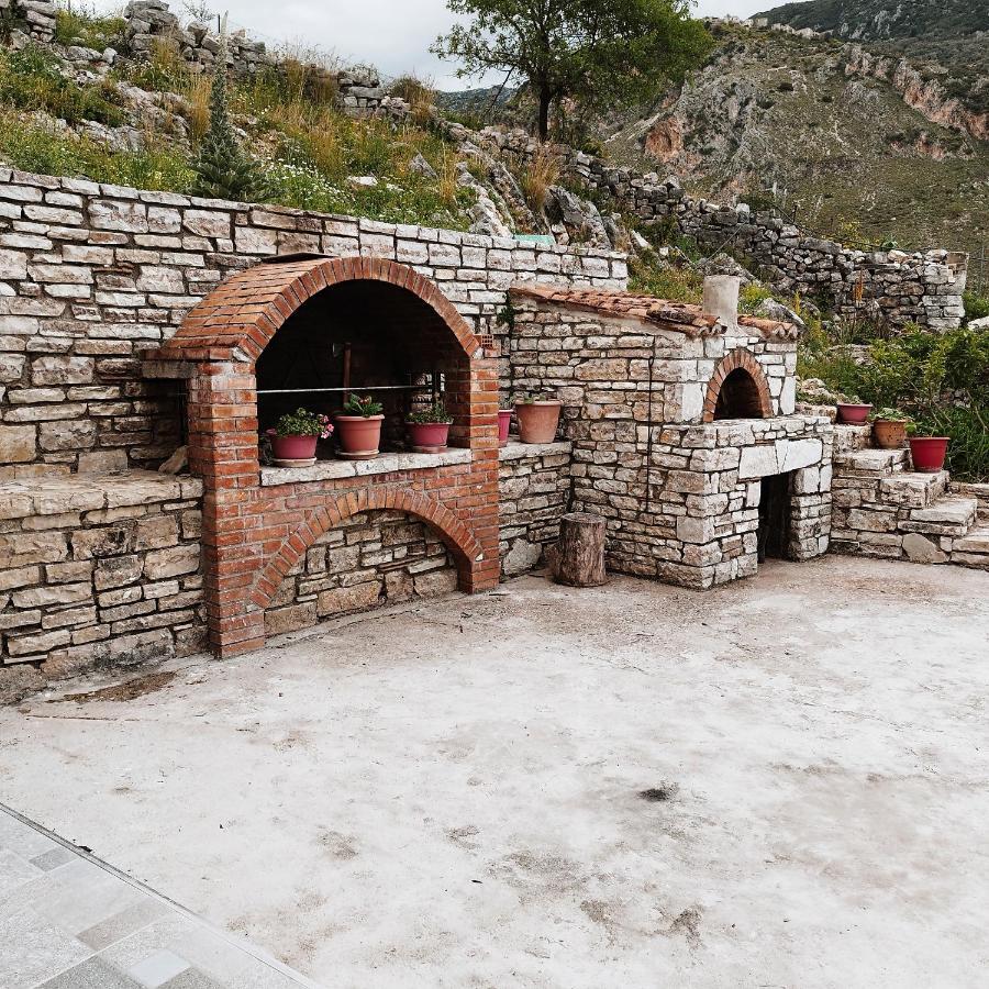 Farmhouse 체파로 외부 사진